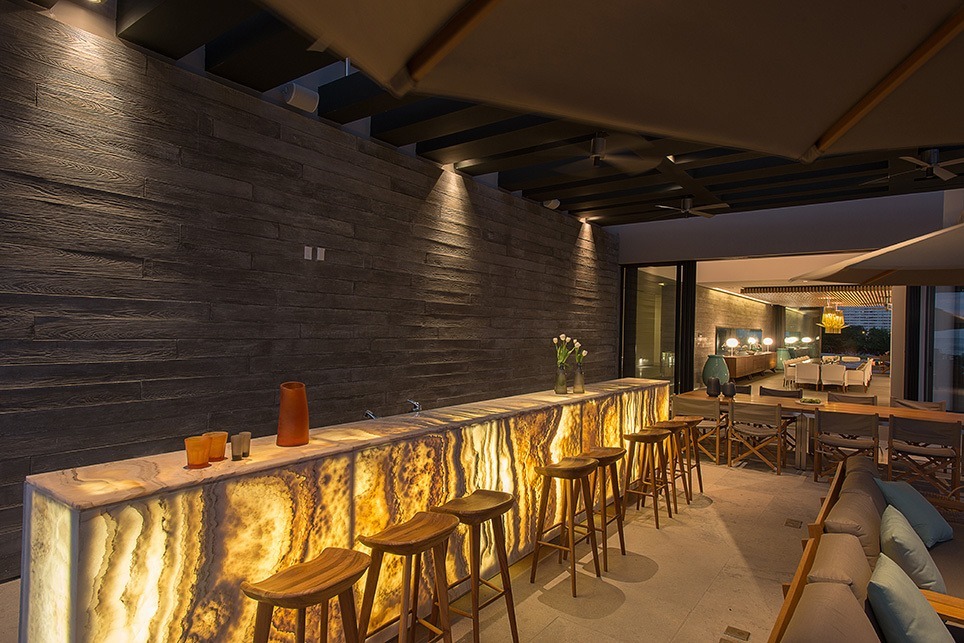 Modern-House-Architecture-Ezequiel-Farca-15-1-Kindesign