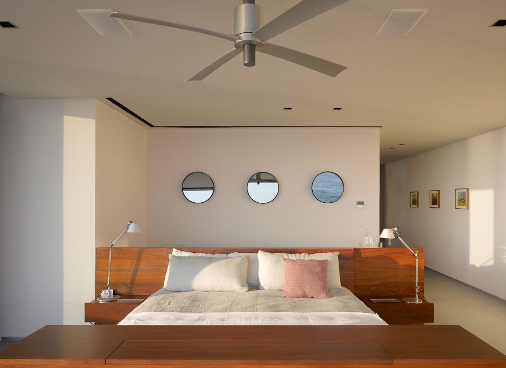 Modern-House-Architecture-Ezequiel-Farca-28-1-Kindesign