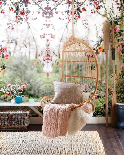 secret-garden-hanging-chair_Web_400x