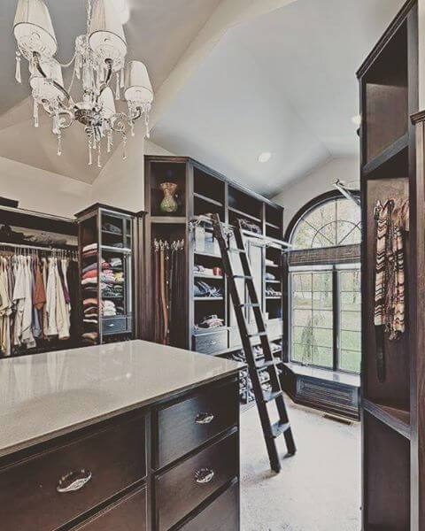 18.-gorgeous-big-walk-in-closet