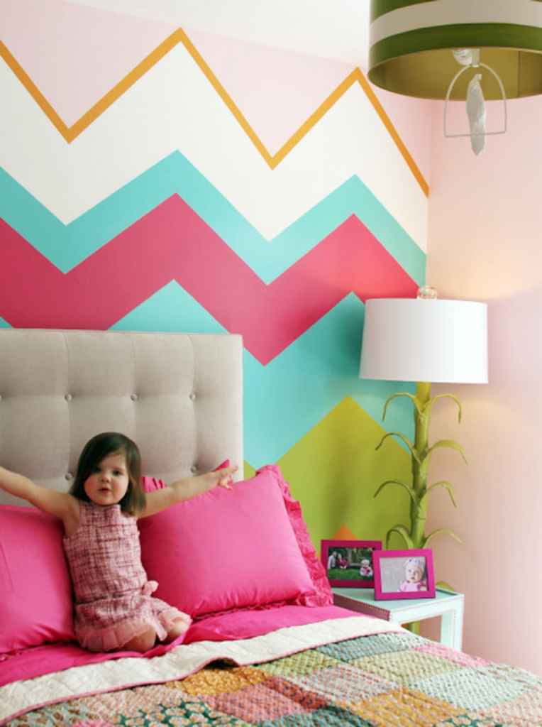 2.-chevron-walls-Lucy-and-Company