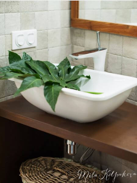 3b93b0b7ae8214c3803cdb112a4ff9c8