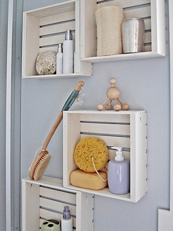 12.-DIY-Bathroom-Storage