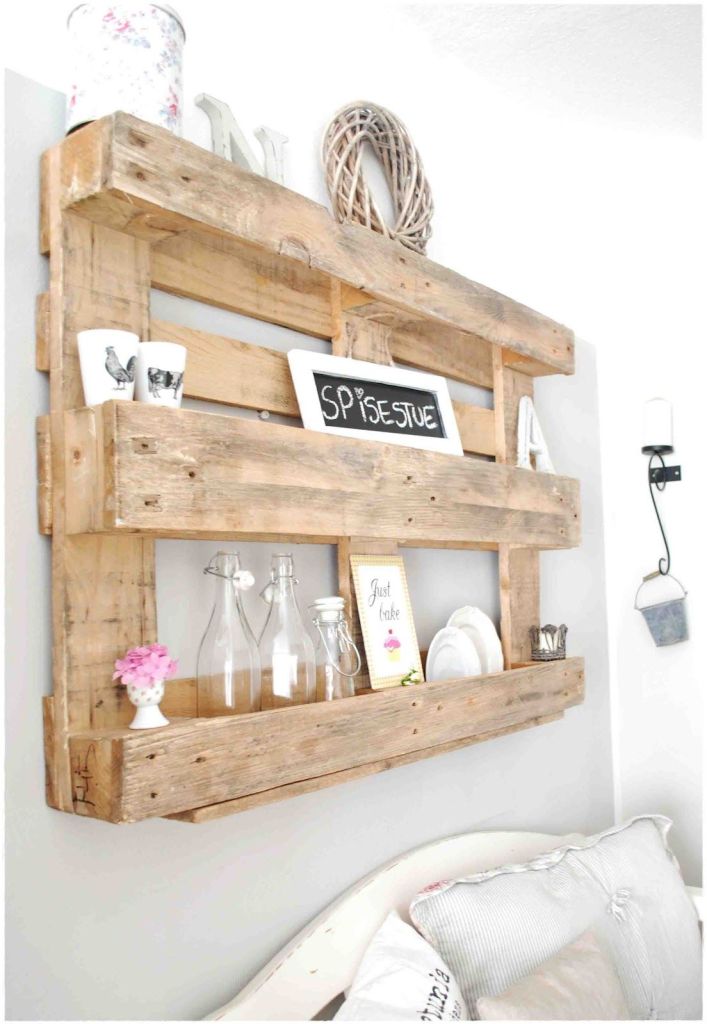 01-easy-rustic-wood-shelving-diy-pallet-projects-homebnc