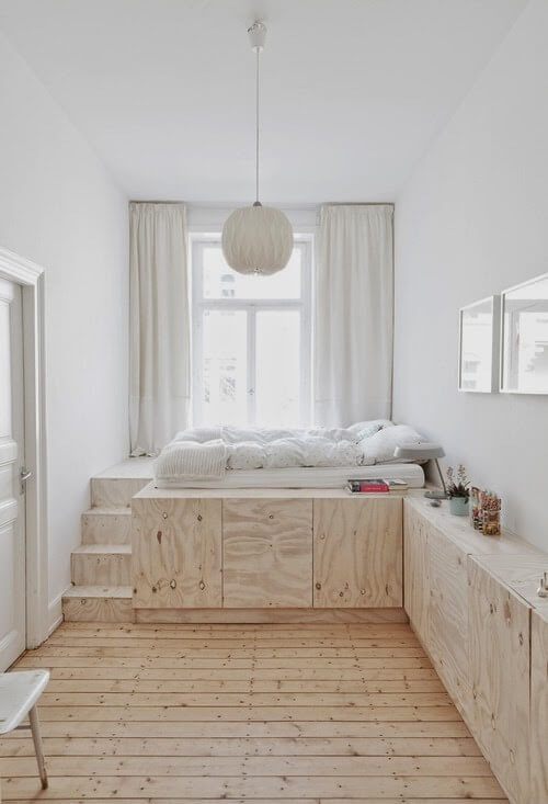 Storage-Under-The-Bed