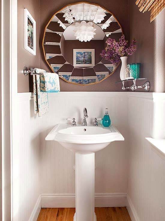 1.-Simple-Touch-Mirror-But-Feel-Glamour