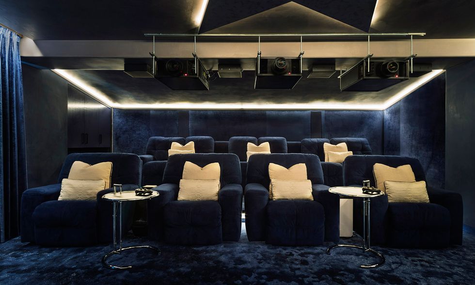 edc-web-tour-alexandra-loew-10-1588098926